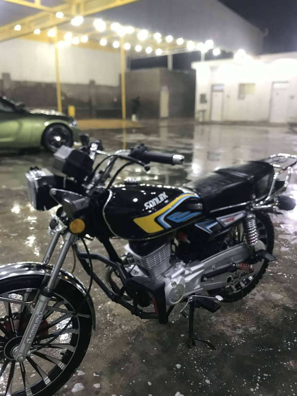 السلام عليكم دراجه للبيع زنجيل سعر 800او مراوس


**إذا كنت صاحب هذا الإعلان وتريد حذفه لأي سبب، رجاءا أرسل رسالة إلى الدعم الفني**