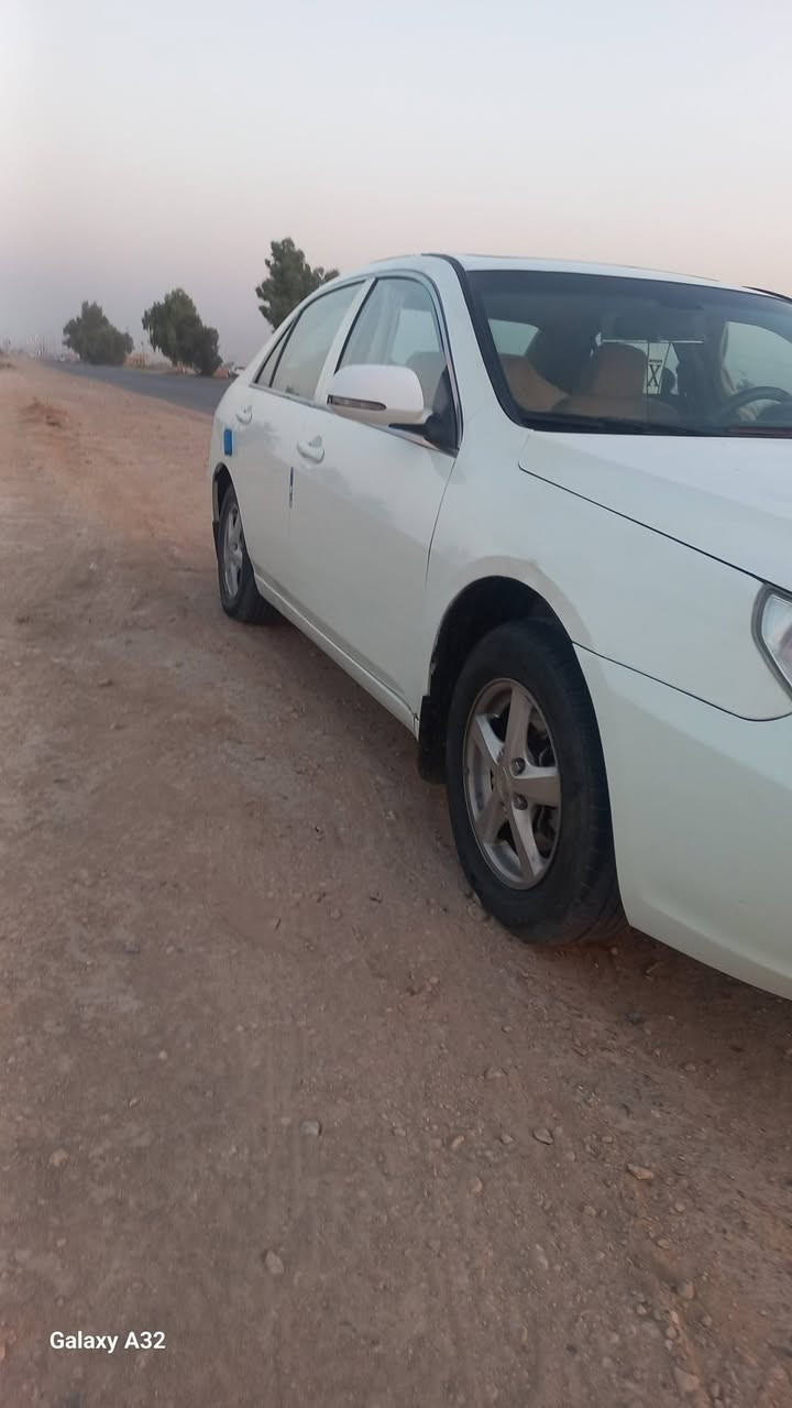 السلام عليكم من رخصت الادمن المحترم
سيارة بي واي دي F6  موديل١٢ سيارة مكينة وكير وتبريد خير من الله فول مواصفات تخم تاير حدادية السيارة جاهزة وحلوة احلى من الصور السع٤٨ وبيها مجال العنوان النجف
  الكوفة  رقم الهاتف ***********
