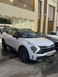 كيا سبورتج 2022 هايبرد خليجي مكفول  رقم بغداد باسمي  ماشيه 24 الف  موا...