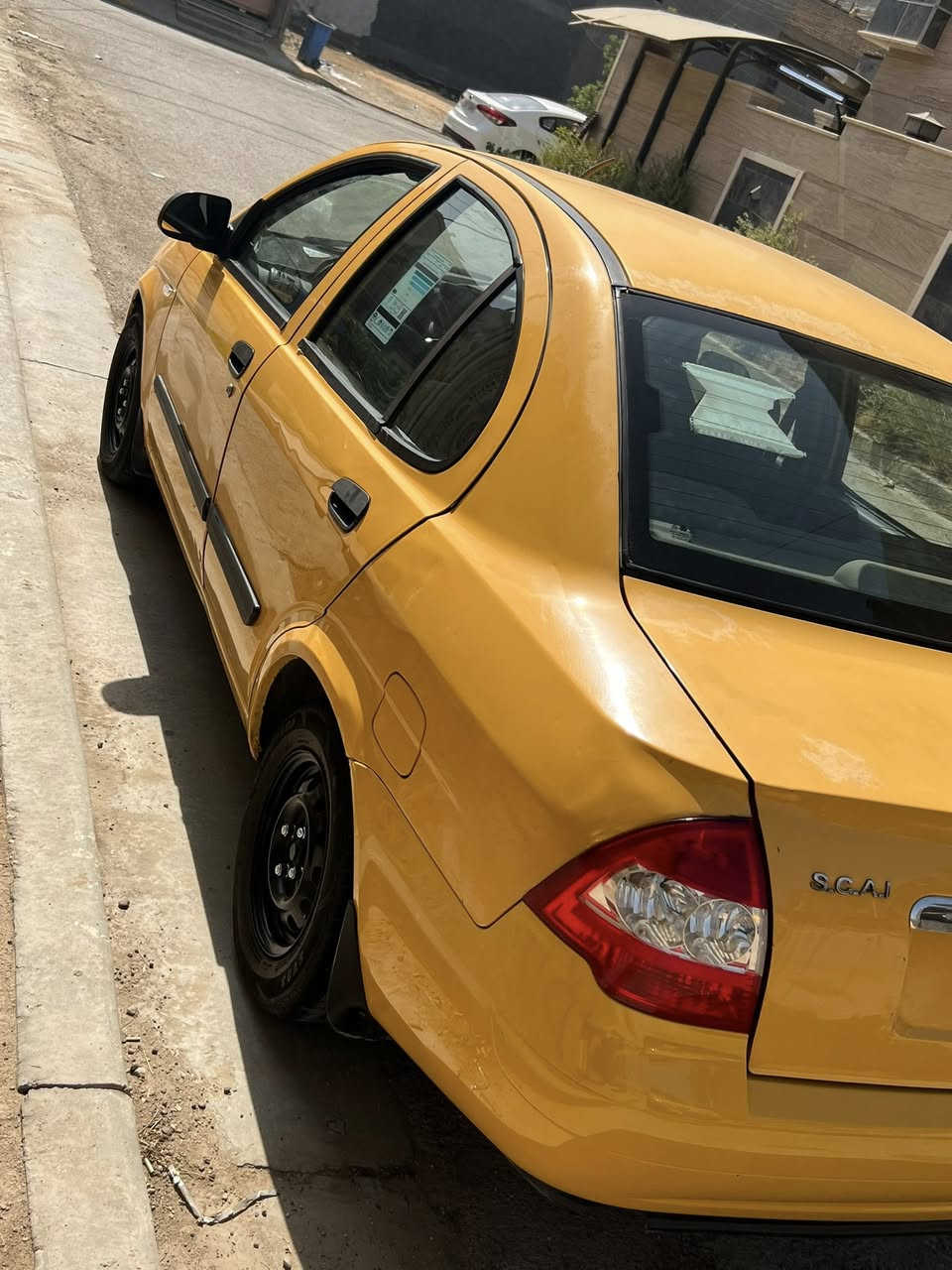 السلام عليكم طيبة 2015 للبيع
بيها جاملغ امامي صبغ وطعجة بلخلفي بعدها مامسويها مكينة جفتها قبل سنة ولحد هسة موس كير كلج جديد صدر جديد تايرات بيها ملاحظات بلكشر رايدها ب40 وبيها مجال *********** مكاني بغداد الشعب
