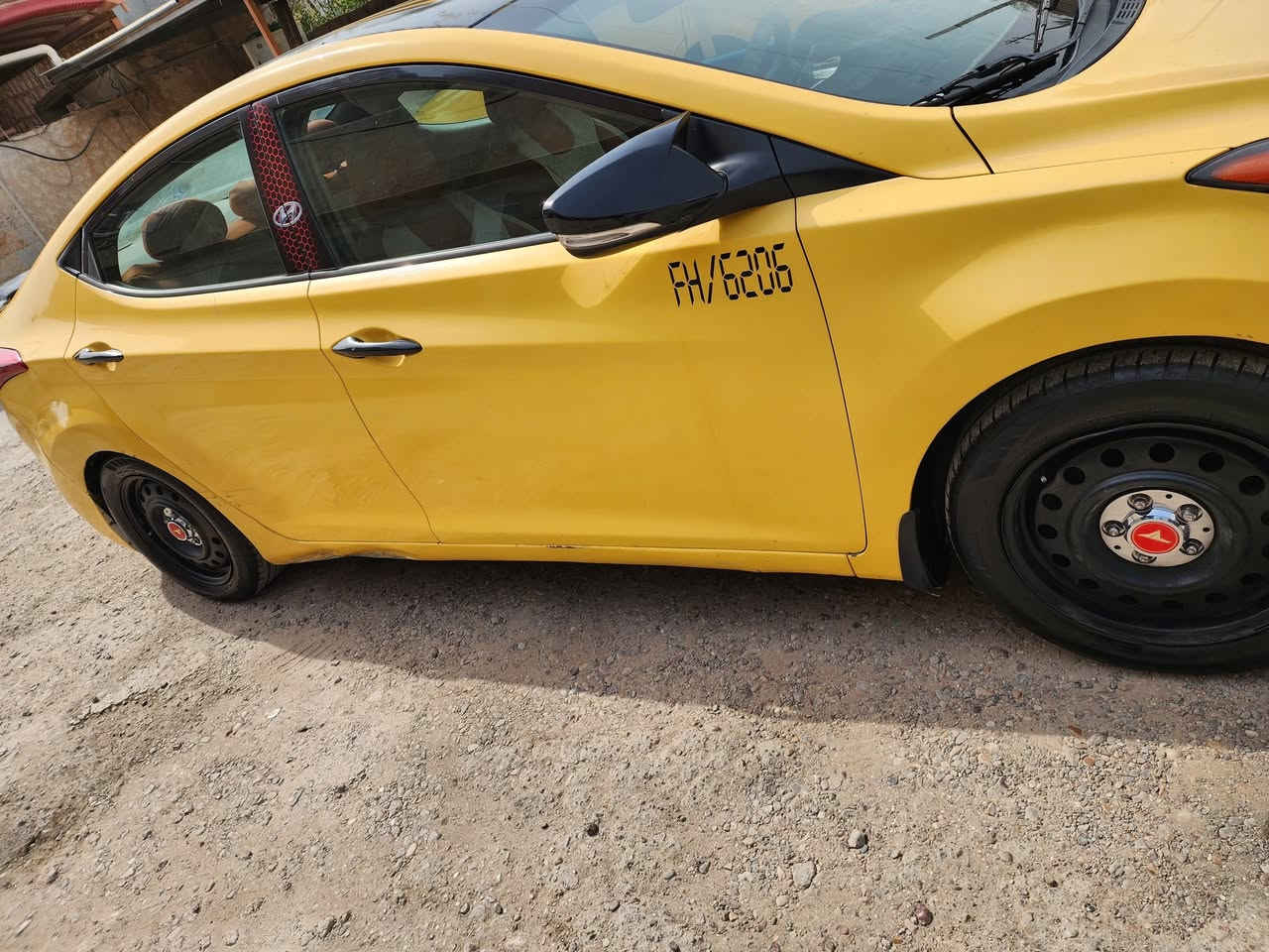 النترا ٢٠١٣ فول ١/١ 
فتحه 
بصمه 
تدفئه كشنات امامي خلفي 
تحكمات جهتين 
لايت عالي زنون 
اشاير بالمري 
كشن السياق كهرباء 
كير جديد مال كصه 
محرك مفتوح مجفت 
ادامه كامله منضومة بانزين 
تخم ويل اسود جديد 
رقم بغداد ب اسمي شرط التحويل 
نواقصها .. دوشمه صدر امامي خلفي درايم شفت فقط 
سياره خير من الله 
السعر المطلوب ٩٠ وبيها مجال حك الجيه مكاني بغداد تاجي 
***********
