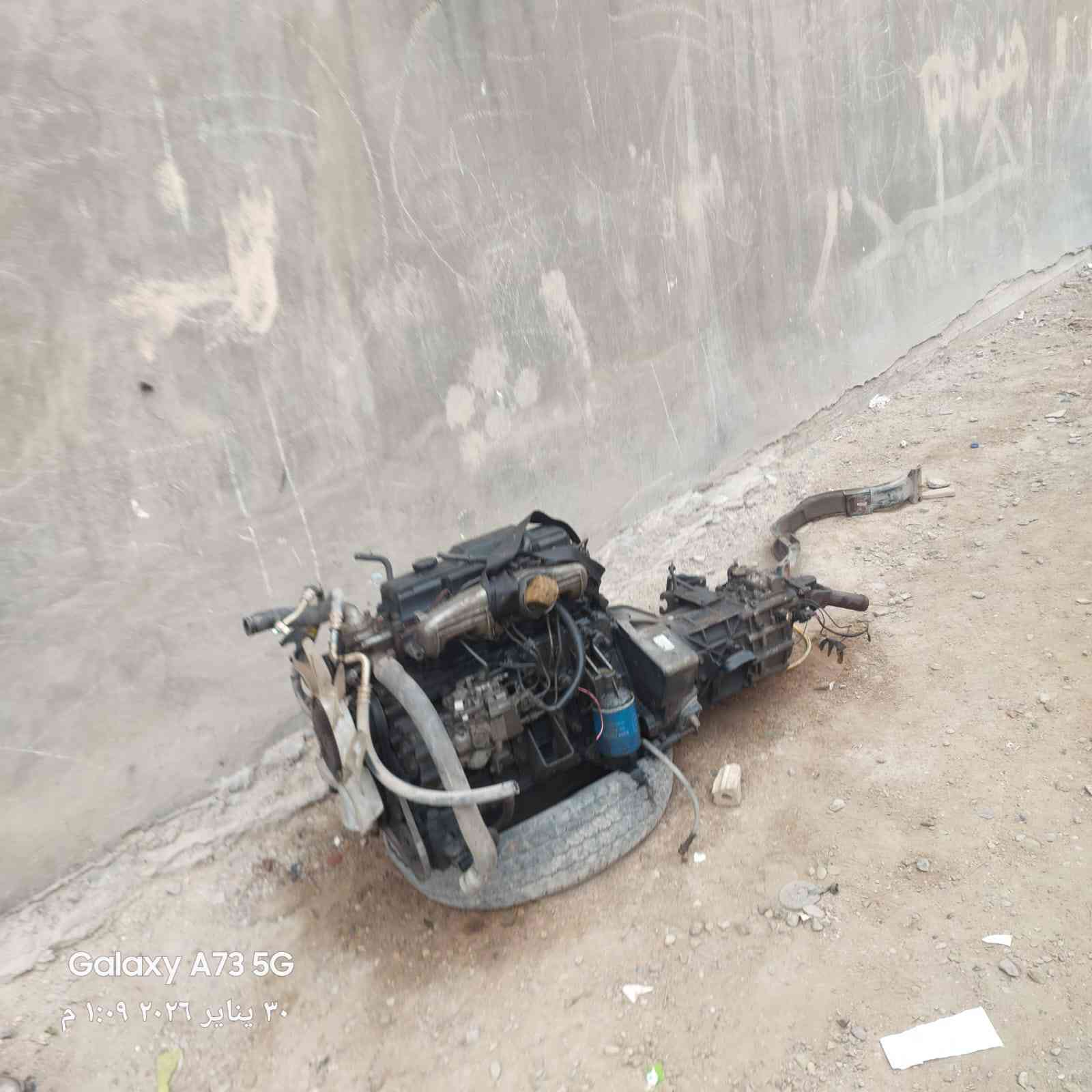 السلام عليكم ورحمة الله
مكلف بالنشر اتصل عالرقم 
مكينة كية حجم ٢٧٠٠ شرط نظيفة وعالشغل السعر مليونين وبيهه مجال للشراي
المكان بغداد المعامل الباوية
‏‪***********‬‏
