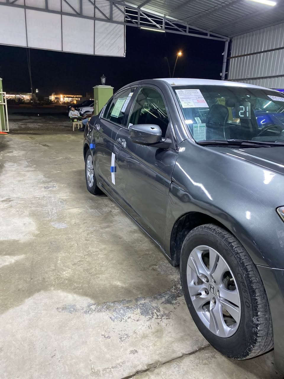 هوندا اكورد 2011 
ضرر امريكا جامرلغ وربع البونيد 
وبالعراق بدلت بيها بابين بلادي بدون صبغ 
بدون دواخل بدون شواصي بدون لغود شرط

السعر 90 وبيها مجال 
عنواني ديالى بعقوبه 

***********
