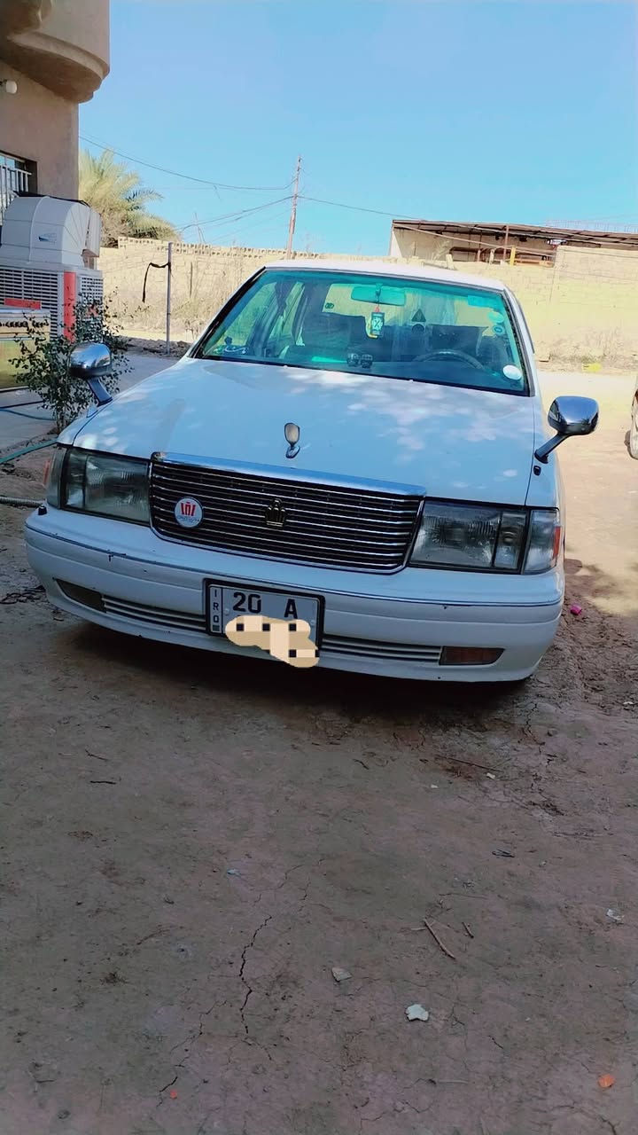 موديل 99مصبوغة جمالية تكم  بيهة طخة كلش بصيطة بجاملغ الخلفي الايمن رقم انكليزي ديالئ تخم تاير صدر جديد مكينة خير من الله. 110وبيهة مجال عنوان السيارة واسط الصويرة ***********
