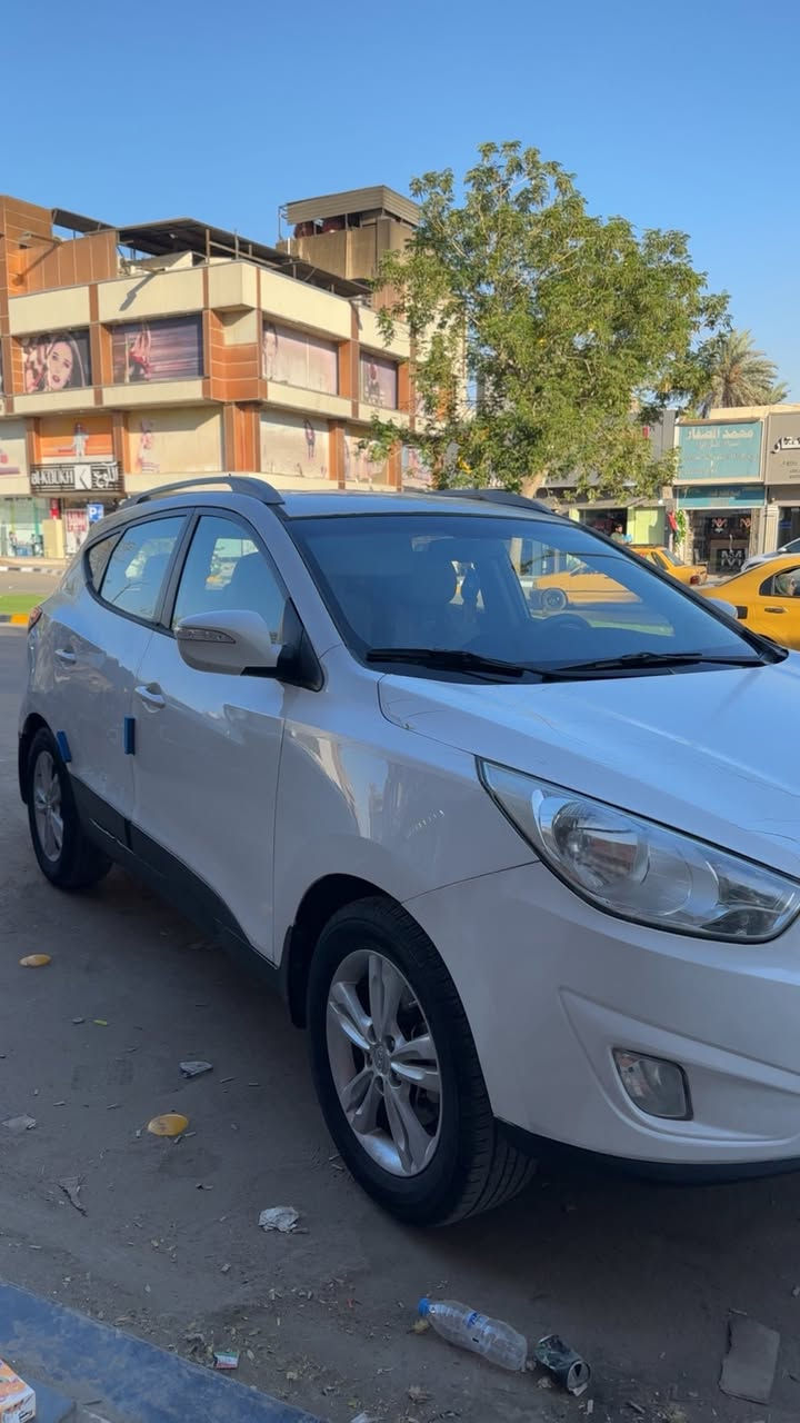 السلام عليكم لبيع سياره هونداي توسان 2012 خليجي محرك 2000 دوش رقم شمالي الاستفسار الاتصال على الرقم 

***********
