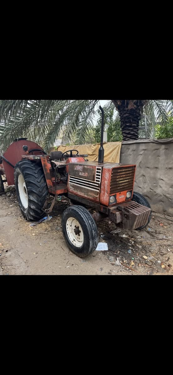 السلام عليكم فيات 780 موديل 81 المكينه جاهزه للعمل محرك وكير خير من الله المكينه نضيفه رقم وسنويه بسمي تحويل ثاني يوم مع معدات عدد خمسه فيدان وخرماشه ومعدلان وديج ابو الواحد ومرازه       غير متواجد على الفيس

السعر 13مليون وبيهه مجال بسيط جدا
العنوان بابل ابي غرق 
الاستفسار.     ***********
