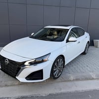 Nissan altima SL 2024  بيلاد ناو كريمي صلايد شاشه گه وره  بريك بصمه  ك...