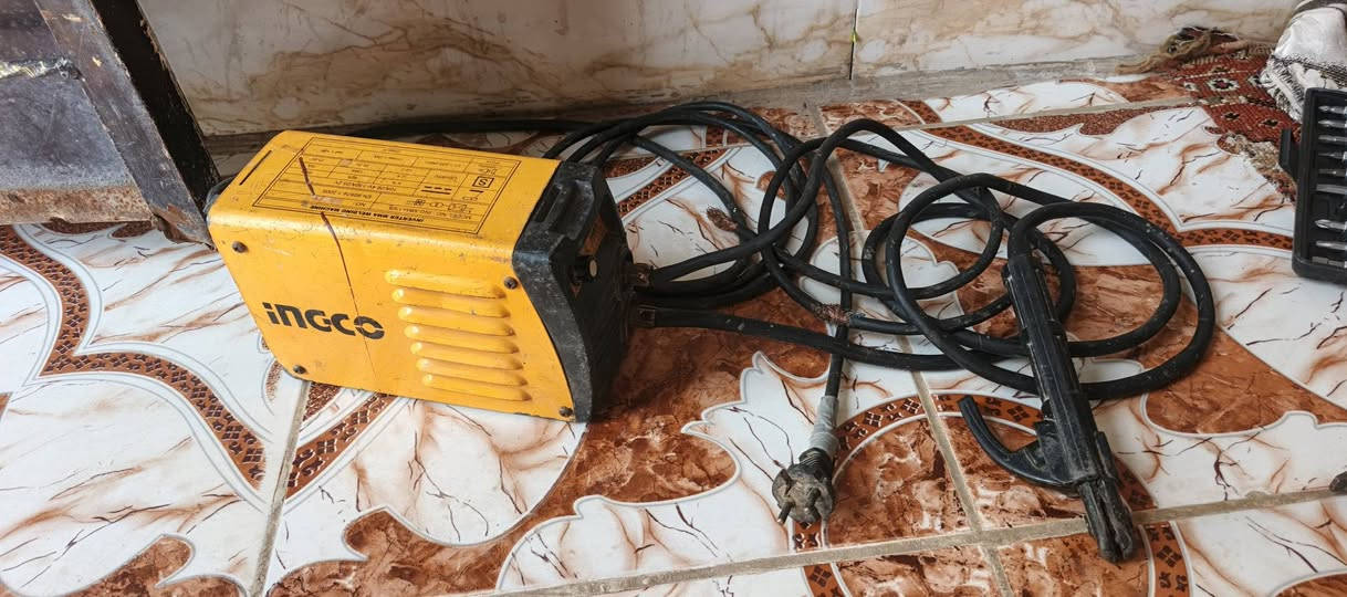 مكينه لحام انجيكو اصليه سعر ٥٥ مكاني الكحلاء *********** شرط الشغل لحيم وهرش
