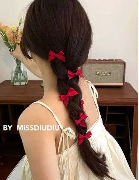 موديلات كوريه آخر القطع 🤍💞


**إذا كنت صاحب هذا الإعلان وتريد حذفه لأي سبب، رجاءا أرسل رسالة إلى الدعم الفني**