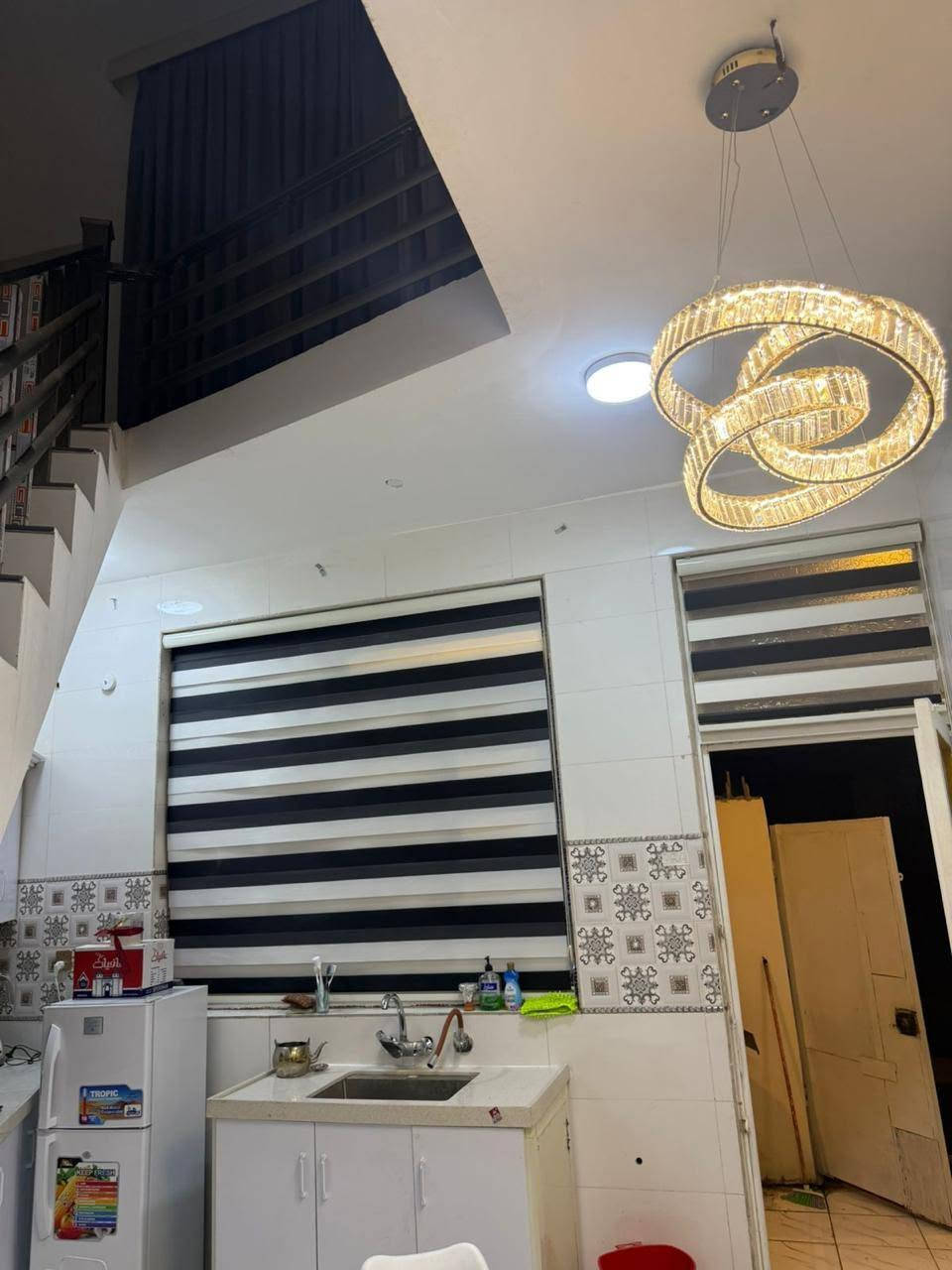 🏡 للبيع للبيع للبيع 🏡

دار طابو زراعي (سند 25)مستعجل ومتوازي وبسعر ممتاز

✅ بناء حديث ونظيف ومرتب✅ المساحة: 90م²✅ الواجهة: 11م✅ طابقان

يحتوي على:▪️ غرفتي نوم▪️ استقبال▪️ مطبخ▪️ مجمع صحيات

📍 العنوان: منطقة زوير قرب جسر بته

للاستفسار ومعرفة جميع التفاصيل:🏢 مكتب الكوثر للعقارات والمقاولات

📞 اتصال:*********** ➡️ 

📲 واتساب:*********** ➡️
