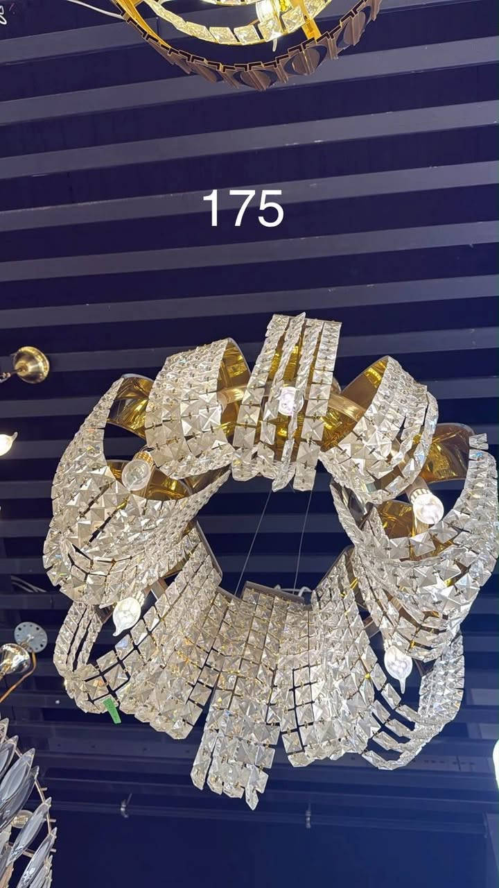 ثريات معروضه واكو بالكارتون جدد معروضات بالمحل والسعر مكتوب بالصورة حلة, بابل


**إذا كنت صاحب هذا الإعلان وتريد حذفه لأي سبب، رجاءا أرسل رسالة إلى الدعم الفني**