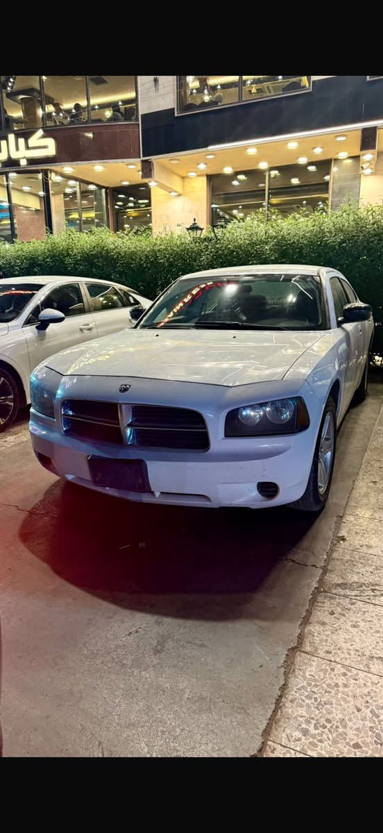 للبيع جارجر موديل 2010 خليجي مكفول
صدر جديد رقم بابل 
تايرات نضيفه تراي للبصره 
السعر 100$ وبيها مجال لشراي مكاني المدينه شارع الفلاح ***********
