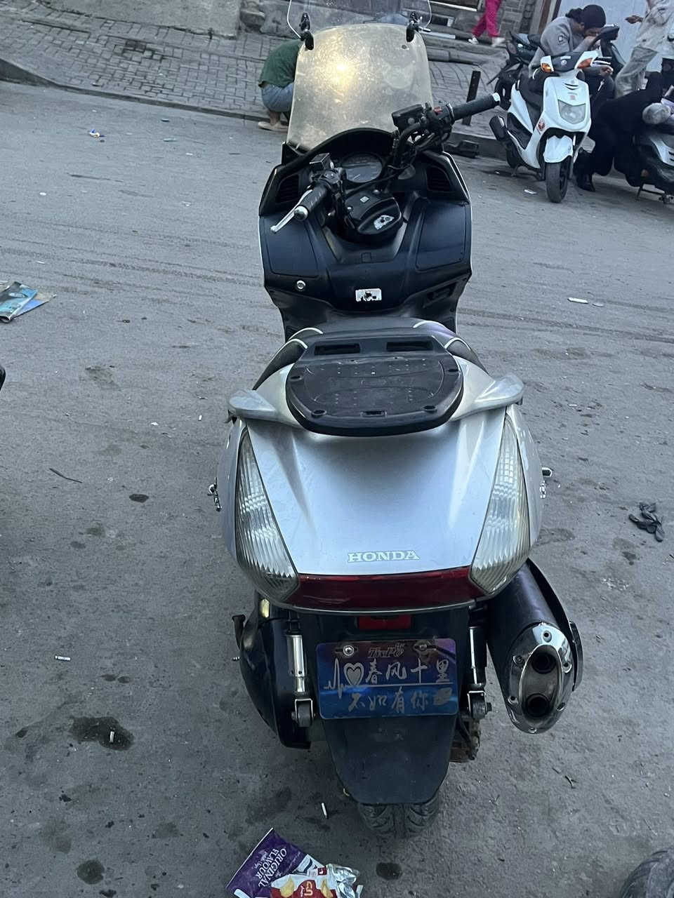 سلفر ونج مكنيه 600 مكفوله يحتاجله لمسات بسيطه شلعه تشك الكاع كفرات بلادد والمكينه مكفوله محتاج وريد ابيعه السعر مليون و500 وبيع مجال للناس الخيره


**إذا كنت صاحب هذا الإعلان وتريد حذفه لأي سبب، رجاءا أرسل رسالة إلى الدعم الفني**