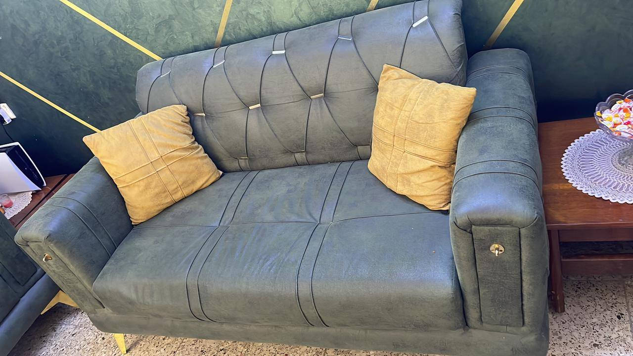 للبيع


**إذا كنت صاحب هذا الإعلان وتريد حذفه لأي سبب، رجاءا أرسل رسالة إلى الدعم الفني**