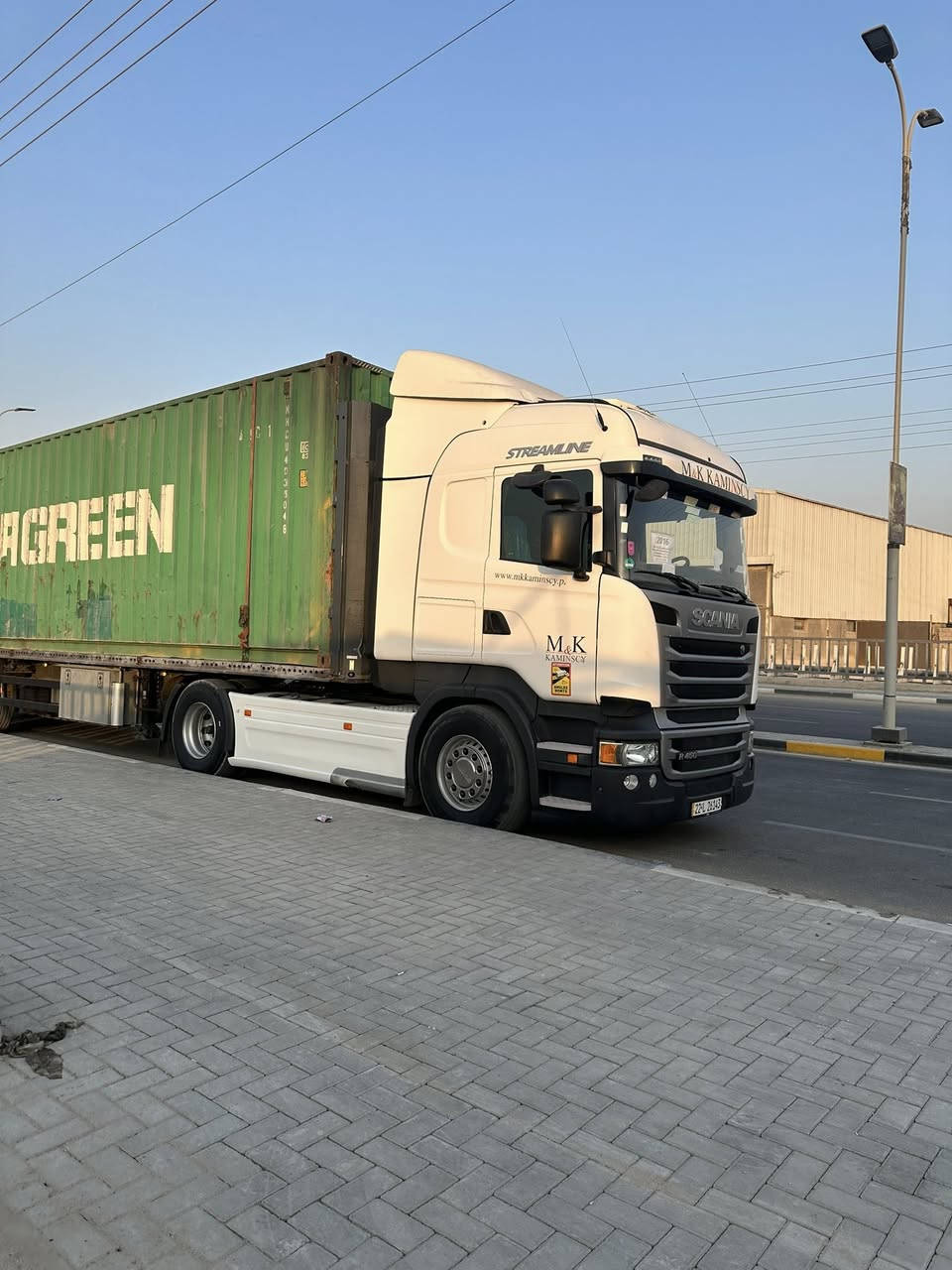 البيع


**إذا كنت صاحب هذا الإعلان وتريد حذفه لأي سبب، رجاءا أرسل رسالة إلى الدعم الفني**