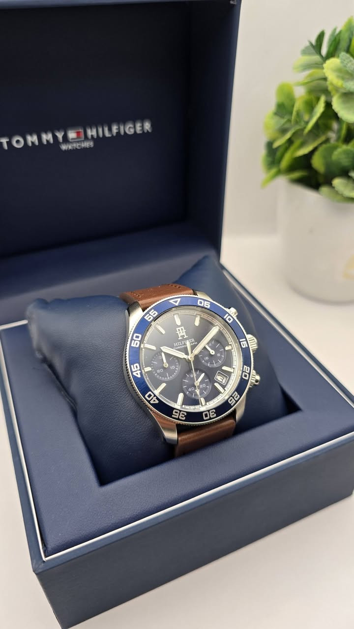 ساعه جديده غير مستخدمه من 
ماركه 
Tommy

السعر ع خاص


**إذا كنت صاحب هذا الإعلان وتريد حذفه لأي سبب، رجاءا أرسل رسالة إلى الدعم الفني**
