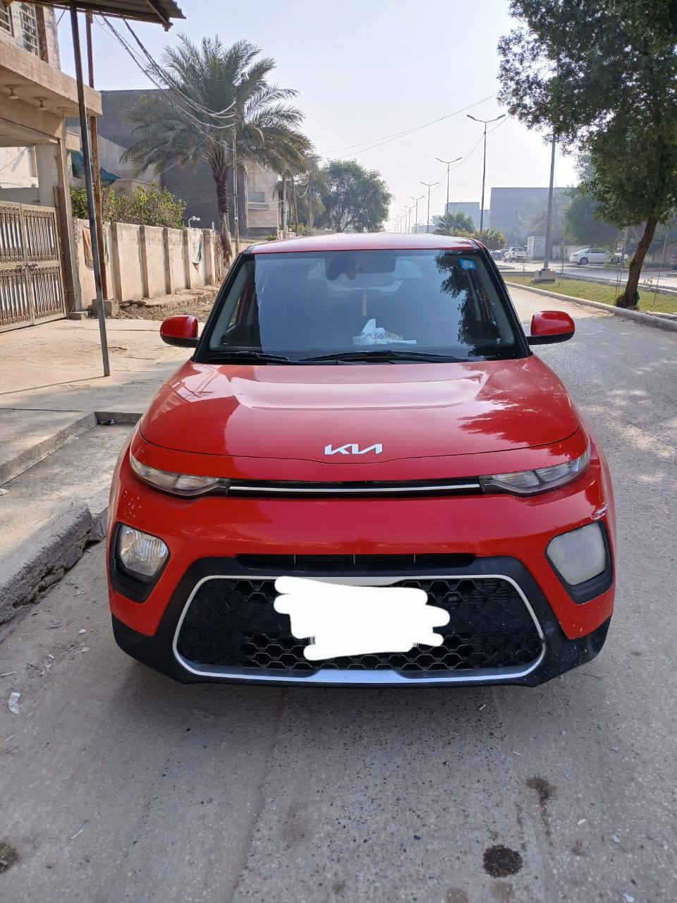 السلام عليكم.صول ٢٠٢٢. وارد امريكي  ٧١ الف كيلو متر . رادار امامي  رادار جانبي تحكمات ستيرن بدون بصمه حادث جامبلغ أمامي مع ربع بابل السايق .خدوش بسيطه بيه. اطفاء ذاتي أثناء الوقوف. تحديد مسار . انزلاق .
***********
