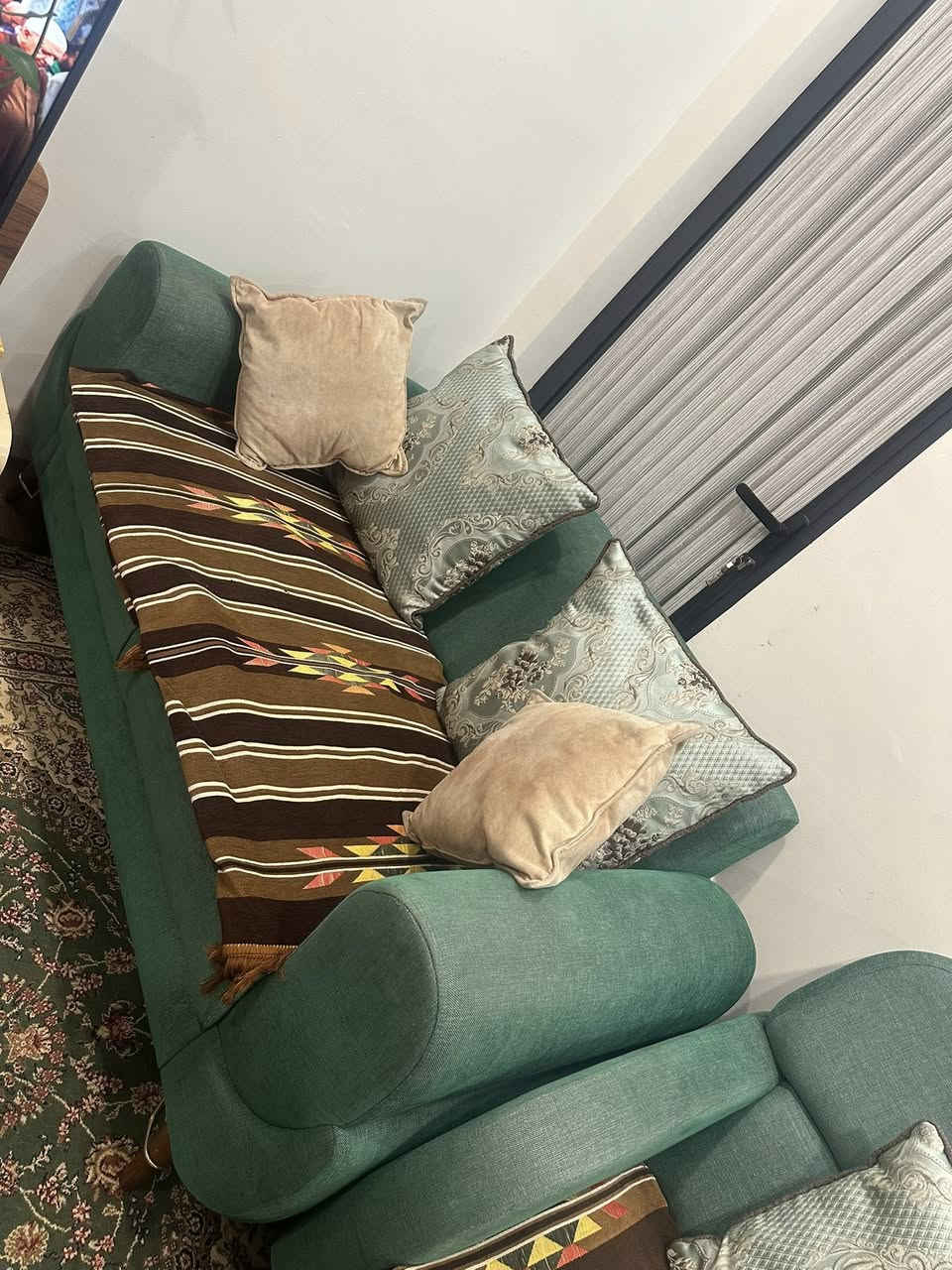 تخم تركيا 5 مقعد تركيا مراكه معروفه نظيف بساقماشه  يرادله غسل للامانه للبيع ٢٥٠ الف  
***********
