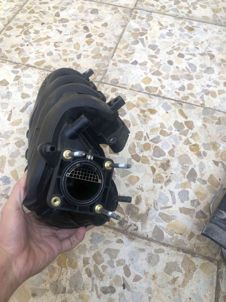 للبيع بعدهن بجيس قيم وخذهن
***********
مكاني بصرة
