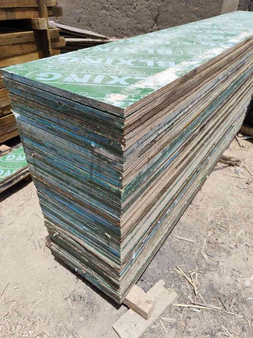 بلاويد 15بلاويده مقطع كل قطعه ثلاثه 40سم +بلاويد درج للبيع السعر 300 العنوان بابل هاتف ***********

