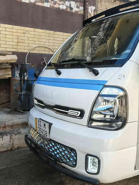 ***********  السلام عليكم سياره موديل 24 رقمها بغداد بكان السياره بغداد البياع
