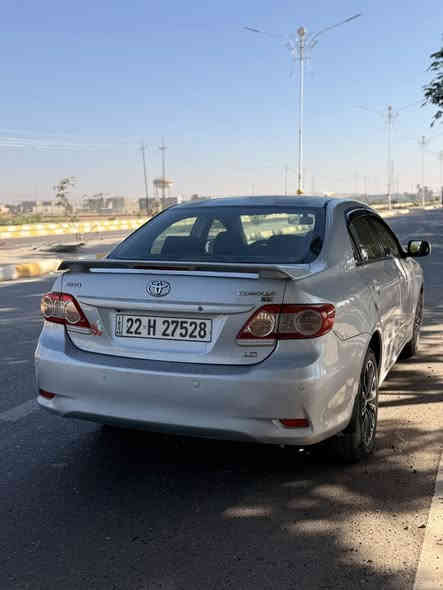 سلام عليكم 
كورلا 2011 خليجي شركة (ساز)
تبريد ثلج 
صدر :-امامي وخلفي جديد 
عليهة ادامة كاملة 
باتري +تخم تاير جديد 
تراي :- زيرو
ويلكاب :-5 بلادي 
الشاشة +كامرة 
المكينة:- 1800
مكينة وكير خير من الله جدد 
الرقم :-اربيل 
مكان السيارة بغداد
السيارة جديدة مال بيت وامانة الله السيارة احلة من الصور ومصروف عليها
السعر :-  120$  وبيهة مجال بسيط 
والشراي يتصل***********
