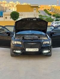 ٦ سلندر ٣٦٠٠ • فتحة بانوراما • شاشة كار بلاي