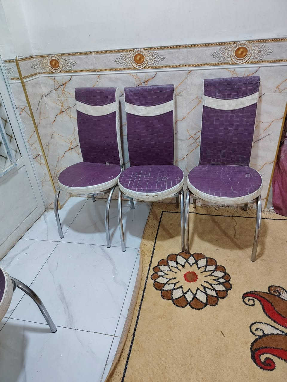 كراسي للبيع العدد ٦مثل ما موضح في الصوره السعر 30الف ليريدهن يجي خاص


**إذا كنت صاحب هذا الإعلان وتريد حذفه لأي سبب، رجاءا أرسل رسالة إلى الدعم الفني**