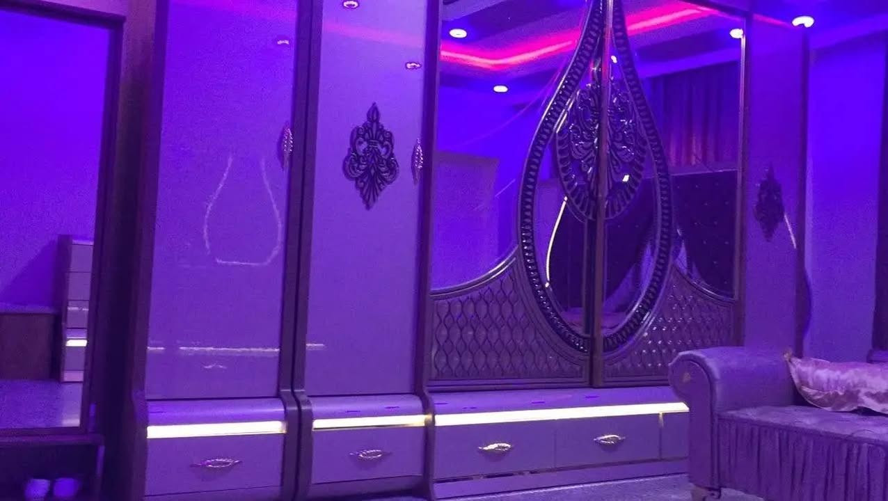 غرفه ضخمه وكبيره كلش حلوه وبيه اناره مكان بغداد اليرموك سعره 900بيه مجال لشراي


**إذا كنت صاحب هذا الإعلان وتريد حذفه لأي سبب، رجاءا أرسل رسالة إلى الدعم الفني**