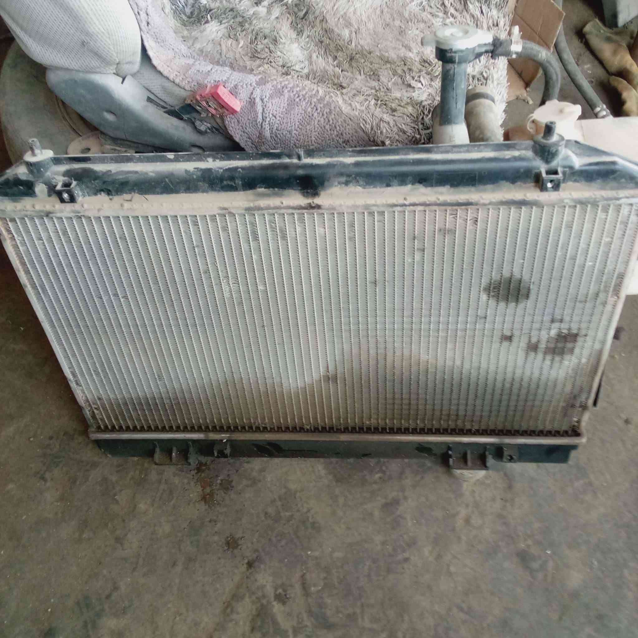 محرك وكير اوتوماتيك بحاله
جيده مع ظفيرة المحرك للبيع***********
