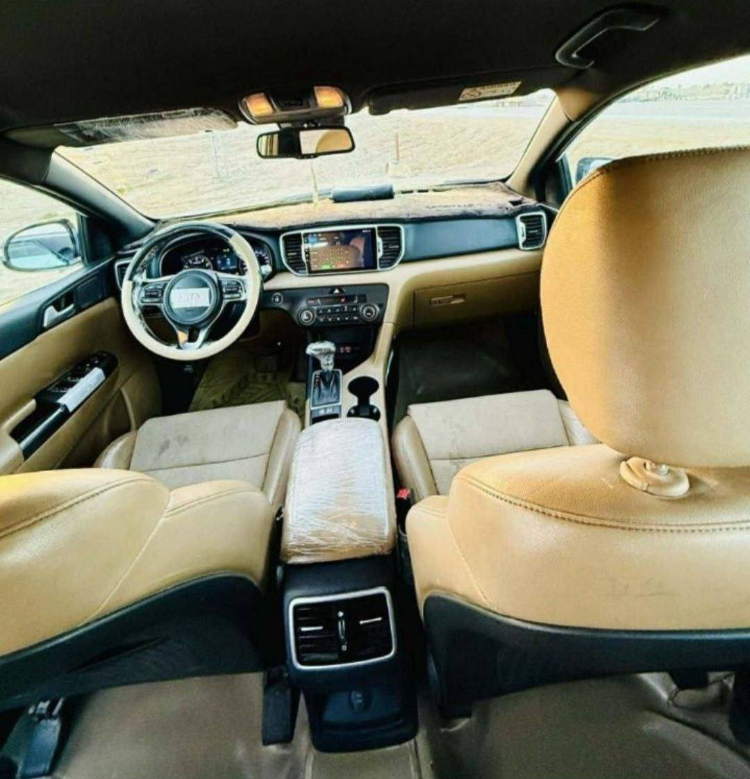 السلام عليكم

  كيا اسبورتج خليجي 2018 
كفاله عامه 
رقم اربيل الدولي الجديد
 بيه سونار بالمنشور 
فول مواصفات 
بصمه تشغيل مع بصمه ابواب 
كشنات جلد
 شاشه كبيرة
 حساسات خلفيه وامامي 
المري شفط 
أشاير بالمري 
قطعتين تبريد تدفئه 
تحكمات ستيرن 
أنضمة قيادة 
ماشيه ١٣٩ كم 
السعر ١٨٥وبيه مجال 
مكاني الديوانيه قضاء عفك   رقمي ***********
