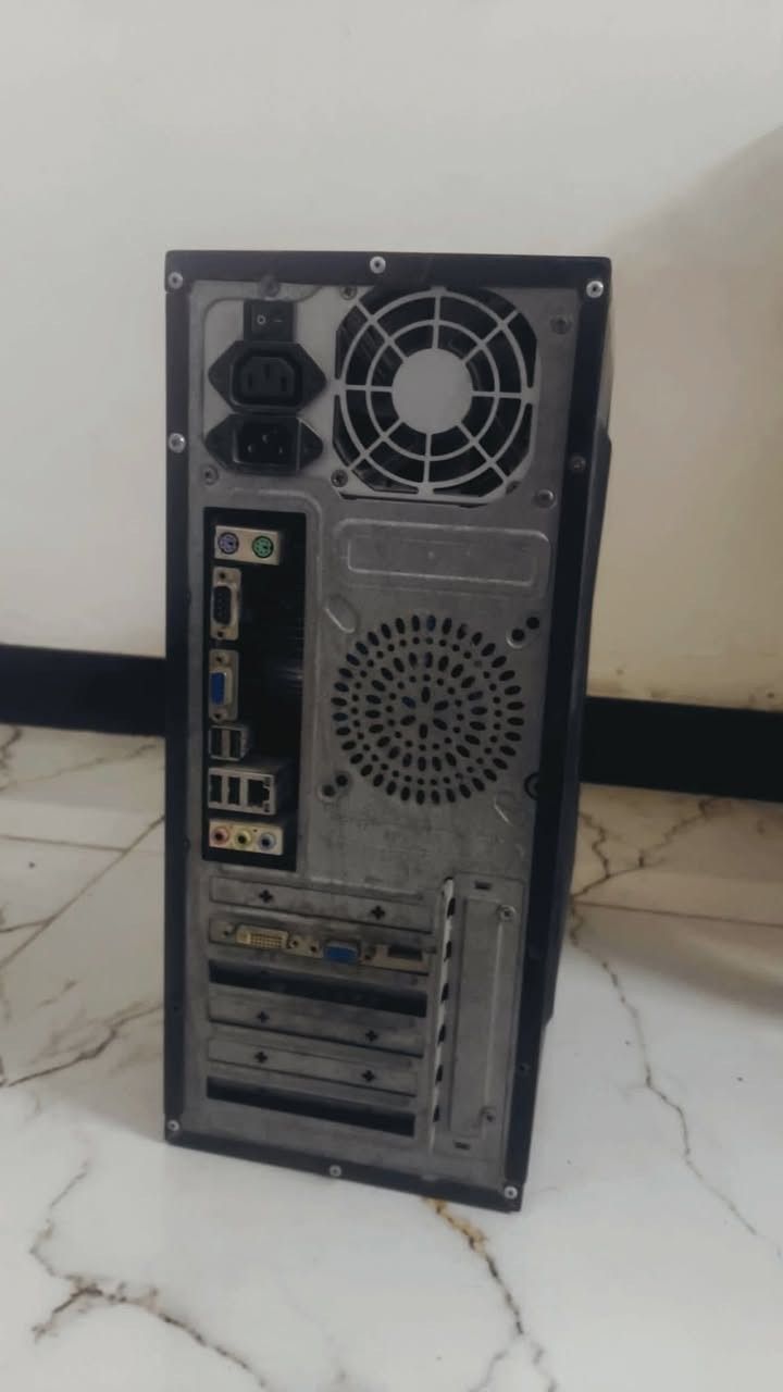 للبيع ديسكتوب جيل قديم 
 قيم واخذ ماعرف مواصفاتهن 🤍


**إذا كنت صاحب هذا الإعلان وتريد حذفه لأي سبب، رجاءا أرسل رسالة إلى الدعم الفني**