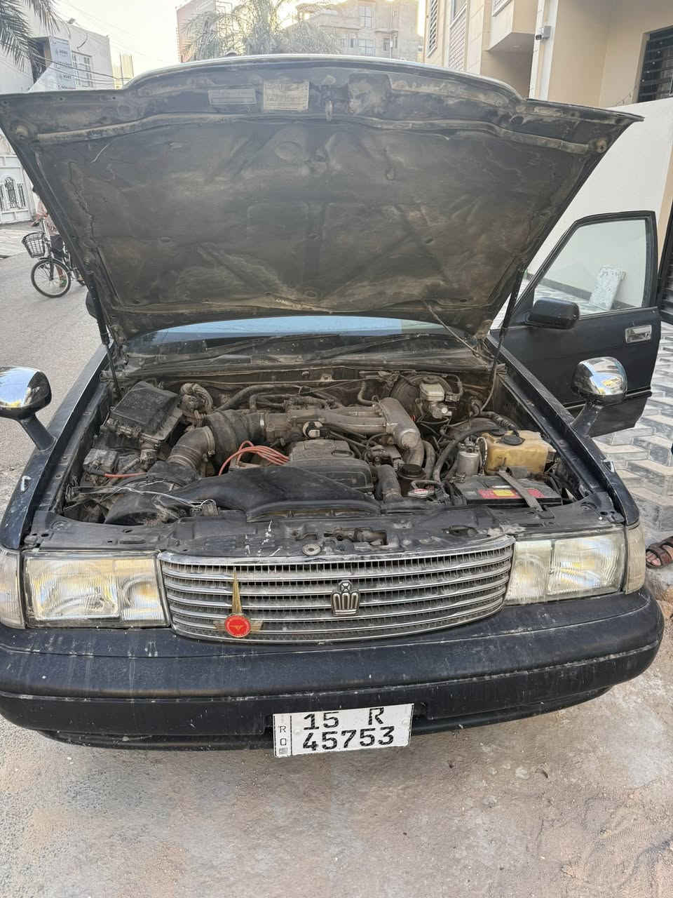 سلام عليكم من رخصة الادمن
سياره تيوتا كراون أرنب 1992 رقم أنبار مشروع وطني يعني تتحول وين متريد سياره جاهزه مابيها اي نقص بدون خياس دواخل نضيفه بس السياره بيها جراد مكفوله من الكص والعيب الشرعي وأكفلك التحويل مباشر مكانها بغداد كراده السعر 55 وبيها مجال بسيط الرقم ***********
