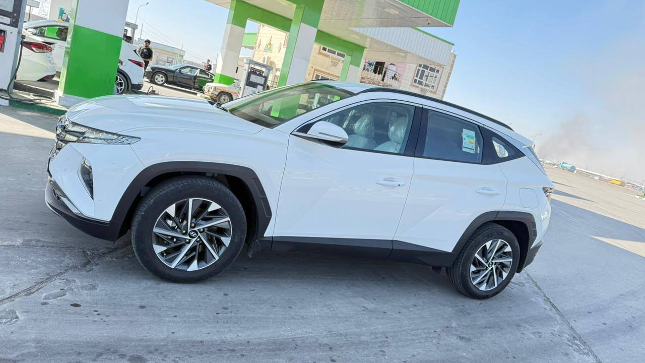 السلام عليكم بيع او مراوس حسب القناعه
توسان موديل 2024 خليجي كفااااااااله عاااااااامه فول مواصفات رقم بغداد بسمي وشرط التحويل  بعدها بحاله الوكاله استخدام شخصي ماخذها زيرو ماشيه حاليا ٣٦ مكينه وكير كفاله سعر ٢١٧ 

مكاني بغداد اليوسفيه

اي استفسار ***********
