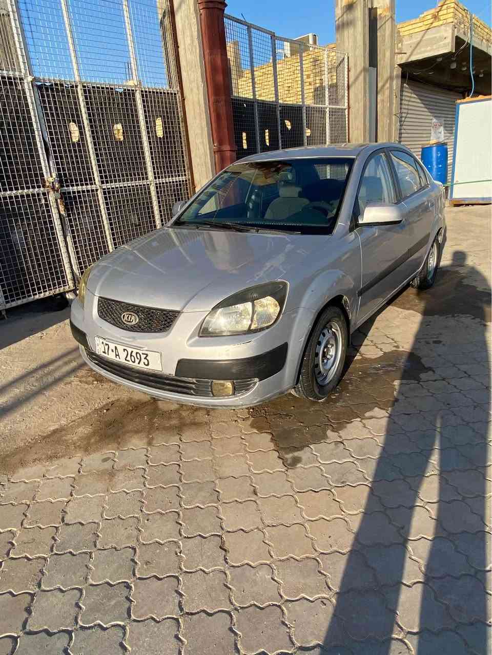 السلام عليكم

كيه ريو للبيع سياره جاهزه للخير كير عادي

مكينه كير حداديه تبريد ثلج ❄️ 

سنويه 31 

تخم تاير جديد 

كهربائيات كله شغاال 

سياره حلوه وجاهزه ظربته جاملغ خلفي جاملغ خلفي ظربته  

مكاني ناصريه مركز 

السعر 60 وبيه مجاال بسيط 

*********** ناصرية, ذي قار
