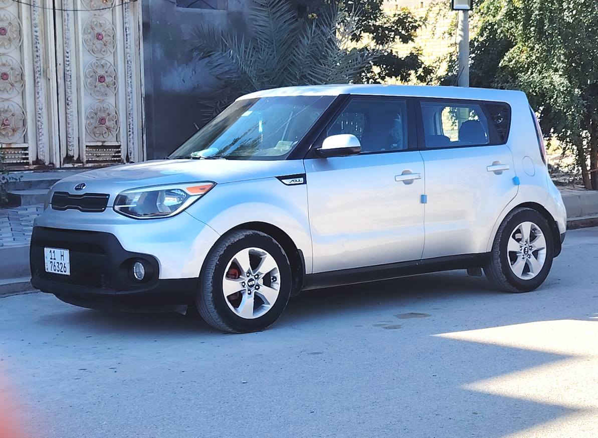 السلام عليكم 
كيا صول 2018 وارد امريكي تبديل تبديل
رقم بغداد بسمي محرك 1600 سياره جديده جاهزه من كلشي *********** ناصرية, ذي قار
