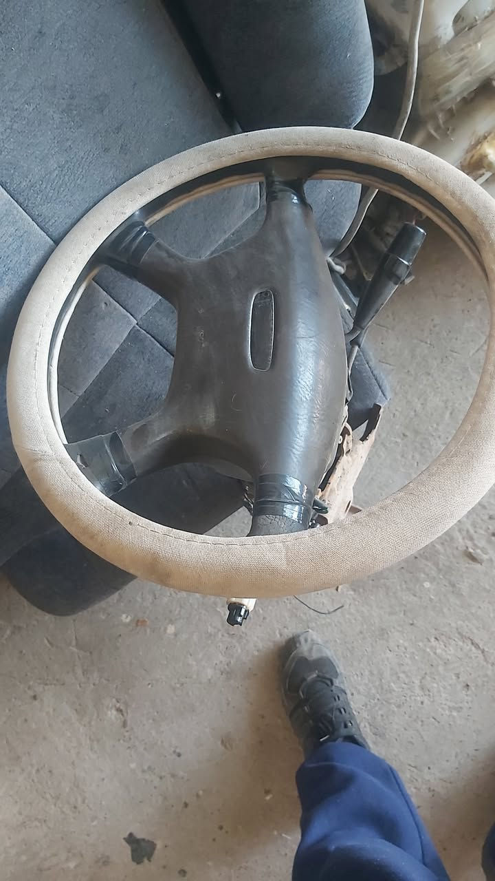 السلام عليكم
شمحتاج غراض 
مارك نفخ 
مارك عظم 
بطة 
اتصل وتدلل 
واسط النعمانية 
***********
@إشارة
