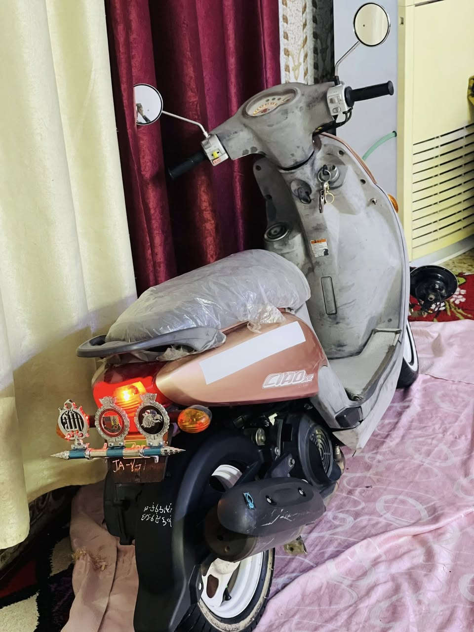 سلام عليكم دراجة فلة للبيع مكفولة كفالة عامةة انطيك مكينة شرط مكفولة دراجة ختم واحد خير من الله مكاني بغداد الزعفرانية شارع المعهد رقمي ***********
