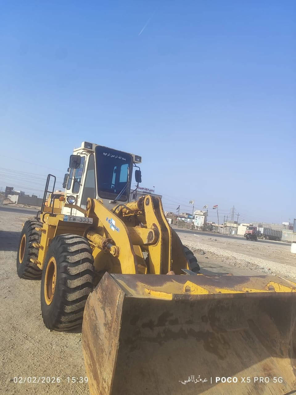 السلام عليكم للبيع داش ثري حجم 70 محرك هينو مكفول كفاله عامه للاستفسار الاتصال على الرقم ***********  ملاحظه مكلف بلنشر
