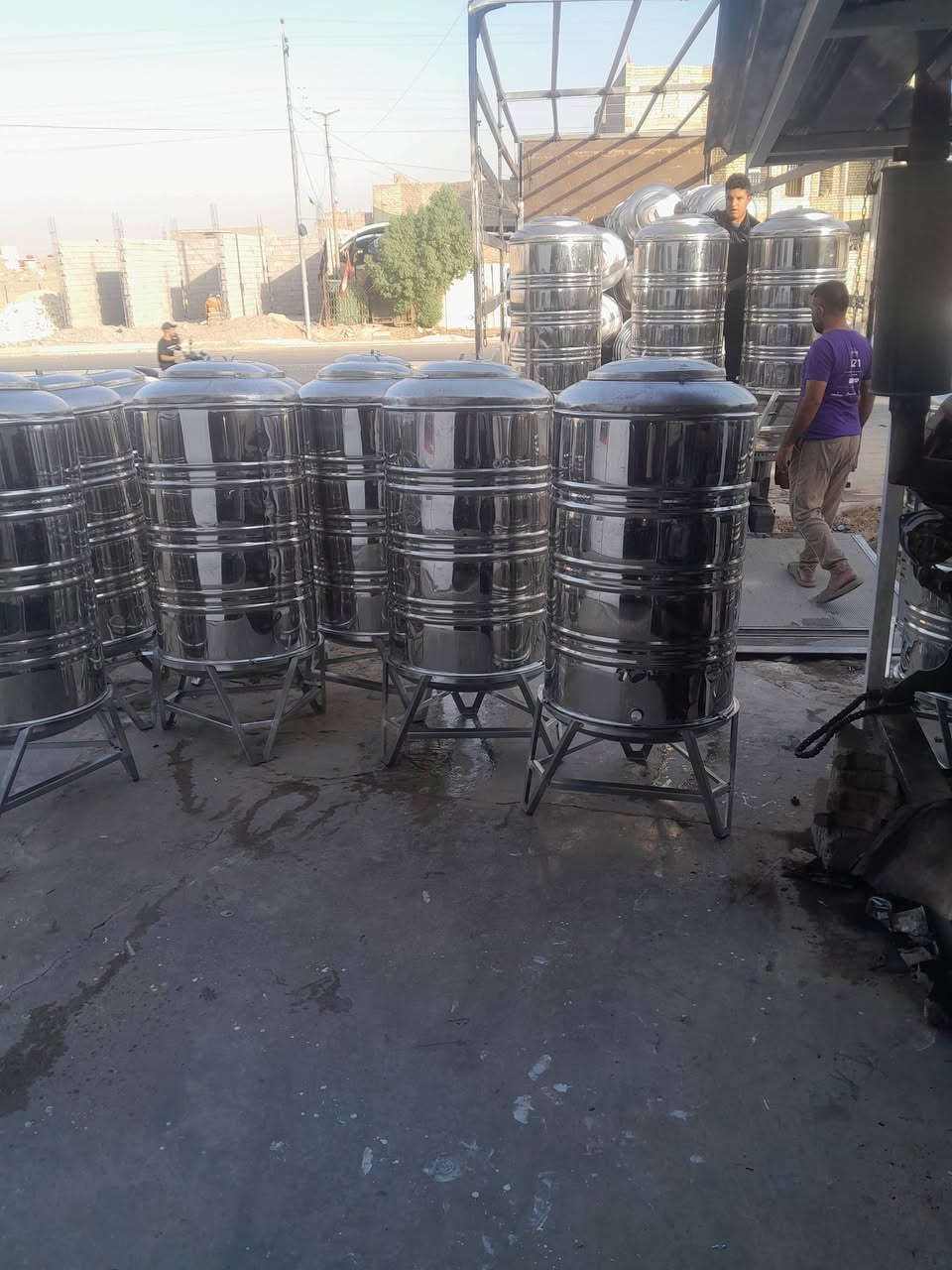 بسم الله الرحمن الرحيم
((على بركة الله تعلن محطة (أضواء المغرب) يوجد توزيع خزانات في موقع العمل سبع قصور مجاور شارع المستوصف  )) للاستفسار الاتصال على الارقام 
***********
***********
***********
