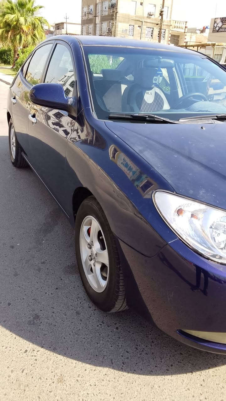 النترا الموديل2008  رقم بغداد بأسمي 
وارد امريكي حادث جاملغ امامي بدون دواخل قطره صبغ مابيهن الدواخل السياره لون حبري  مصبوغه حزام بدون دواخل اكرر ؟؟
سياره جاهزه تدفئه تبريد تخم تاير دوشمه جاهزه من كل النواحي فقط محرك بي تبخير مكاني بغداد الشعب 
السعر📌.         (85) 
 للأتصال ***********
