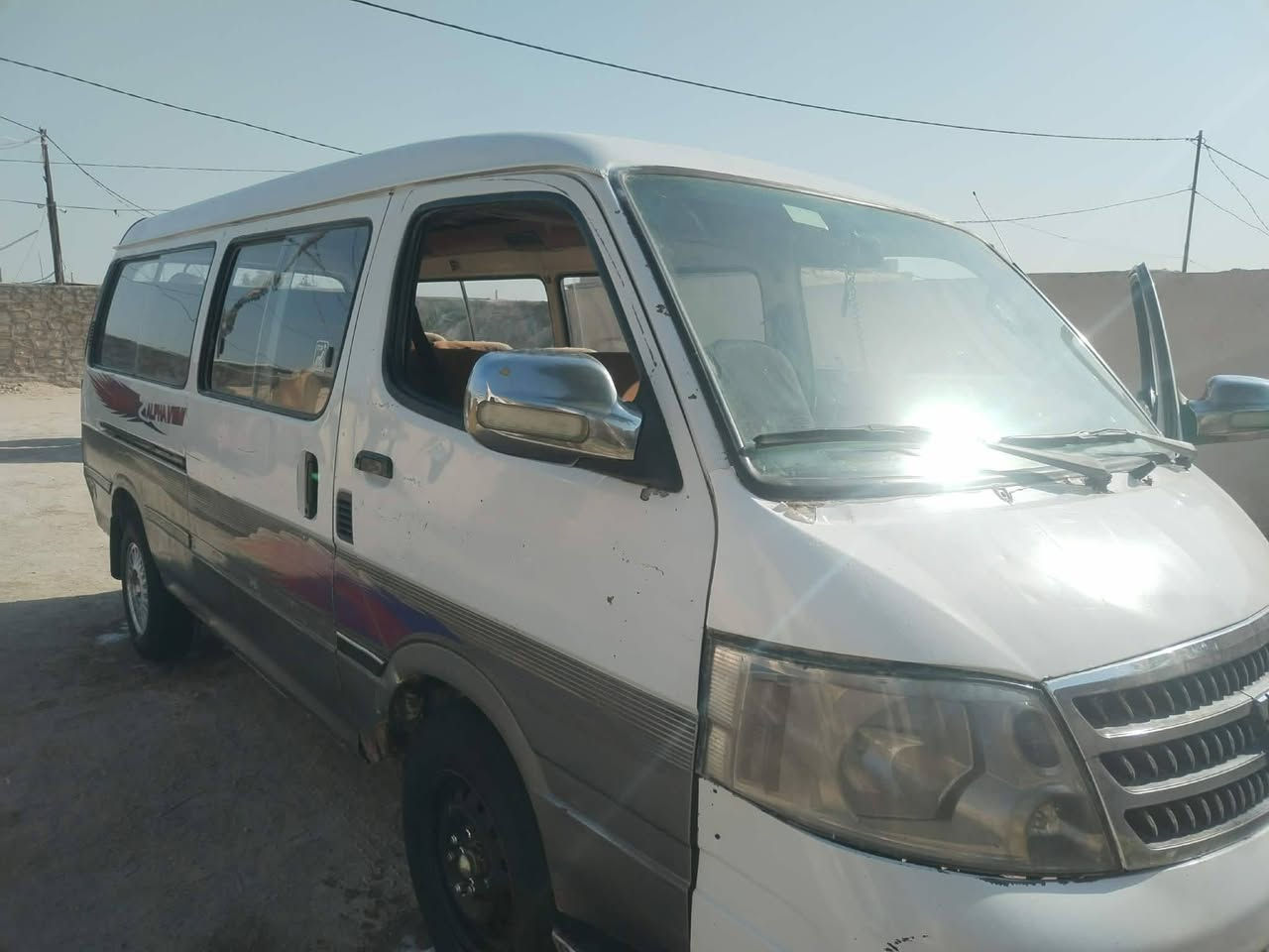 للبيع فوتون موديل 10 رقم بغداد مشروع وطني سيارة جاهزه مكينه كير حداديه تخم تاير جدد 
مكفوله عام من الضربه والصبغ 
السعر. 46 او بيه مجال قليل بيع مستعجل 
للستفسار ‏‪***********‬‏  مكان نجف طريق كربلاء نجف عمود 250
