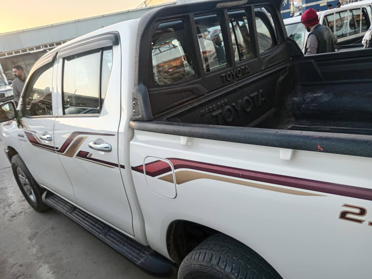 هايلوكس 2019 كفاله عامه
المكان نجف ناحية القادسيه 

السعر 260 وبيها مجال 

رقم أنكليزي واسط بأسمي تحويل مباشر 

*********** بي واتساب
@إشارة
