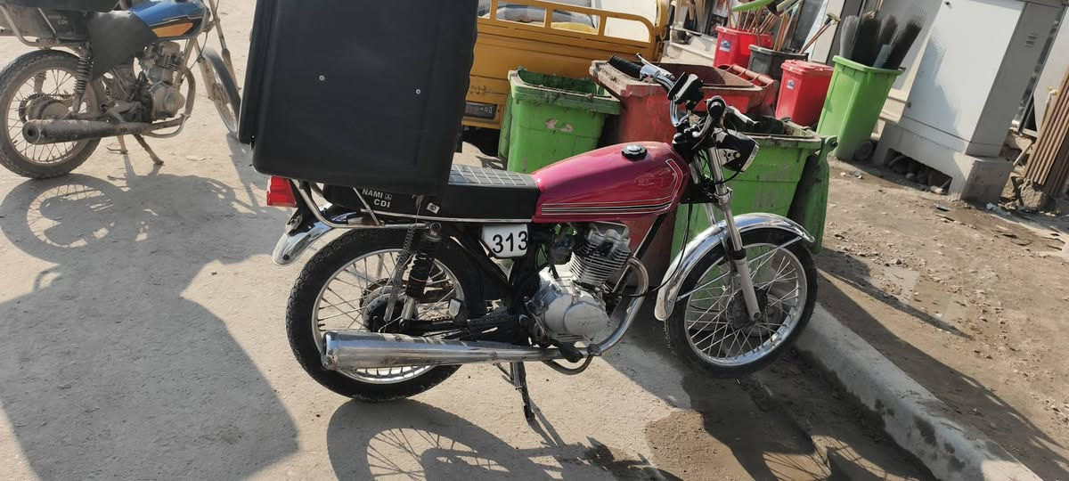 سلام عليگم
للبيع نامه شلامجه اوراقهاا ضايعه يعني ( ادوات ) ما مفتوحه ابدد مديل 2020 دراجه كامله كبل للشغل سعر 450
***********
  بصره زبير.
