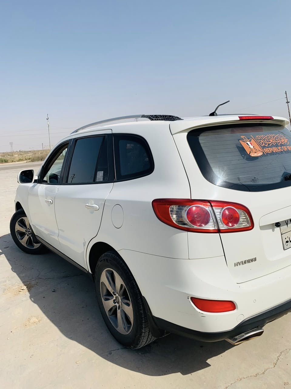 سلام عليكم سنتافي خليجي  للبيع موديل 10 رقم سليمانئيه   محرك V4 اسلندر  سياره حلوه  كير ومحرك مكفولات صدر جديد لايت زنون عدسه  سياره مكفوله ما عده الجاملغ الي يم السايق  المكان واسط عزيزيه رقم التواصل السعر انتصل ودلل  ‭0776 365 8447‬
