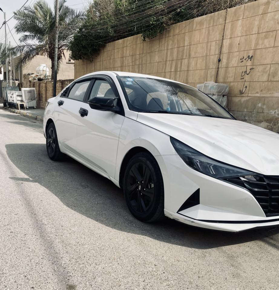 سلام عليكم عندي مكفولة كفالة عامة موديل 2023 ماشية 65ب اسمي فقط اقل شبر بارد بطرف بنيد رقم هزة جدد رايدها 135 وقفلها 133 كلش مابيها ولا ربع عنواني كوت *********** وعندي سونار شامل الها
