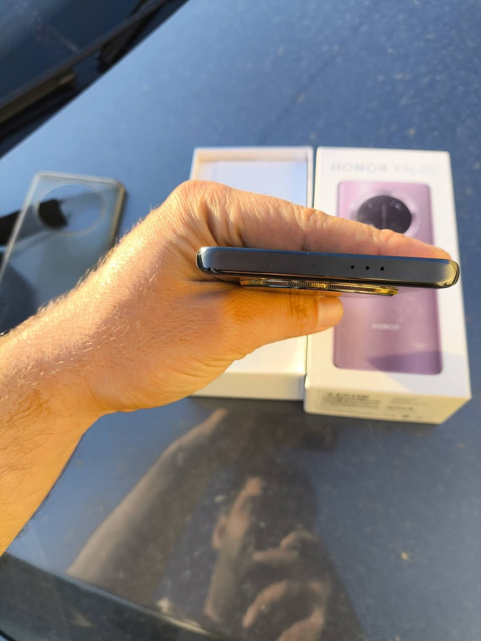 HONOR X9C 
 نرخى 300  هه زار 
زاكيره 256  رام 12 خاوينى 99% بي شوخت كه م به كارهاتووه 
كامل  ئه شيا بي عه يب  و نه كراوه به زه مان 2رؤژ  گه ياندن هه يه 
***********
***********
------------------------------------------------------------------------------------
HONOR X9C 
سعره 300 الف 
ذاكره 256  رام 12  نظافه 99 % بدون شخط مستخدم قليل 
 غراضه كامل مابيه عيب خطين  و مامفتوح  بضمان يومين الفحص
متوفر توصيل
***********
***********
