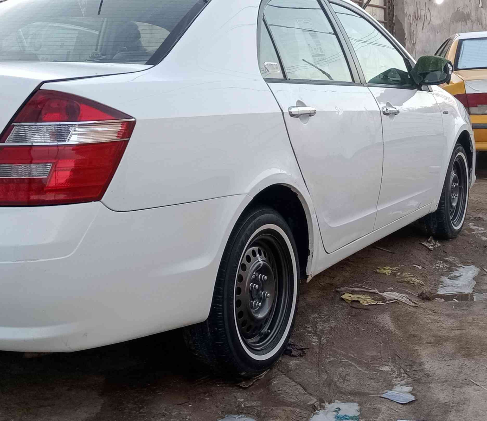 جيلي موبل للبيع موديل 2013 كير و محرك 1800 اوتماتيك بلاد رقم ذي قار السيارة كفالة ما عدة هلال واحد جاهزة السيارة السعر 62 وبيها مجال قليل مكاني ناصرية مركز رقمي ***********
