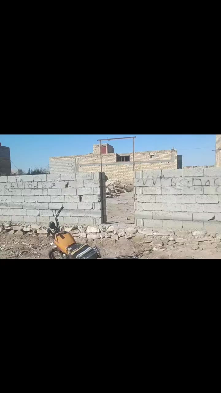 السلام عليكم قطعه زراعي البيع حي زهراء شارع عدنان ابو لبرج لمساحه 150م/***********
