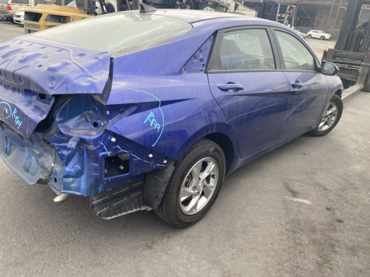 السلام عليكم النتر موديل ٢٣ وارد أمريكي نص فول حادثهه دعاميه امامي وخلفي كير ومحرك خير من الله رقم بغداد السعر ١٤٨ وهذه رقمي ***********
